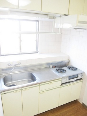 Kitchen. It is a compact kitchen ☆ 