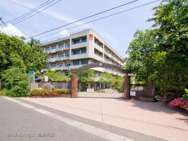 Junior high school. 1170m until junior high school Municipal Ohara junior high school