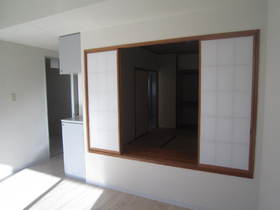 Living and room. There Shoji to Japanese-style room