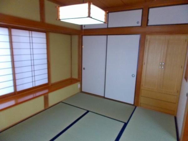 Non-living room. Japanese-style room of full-scale specifications