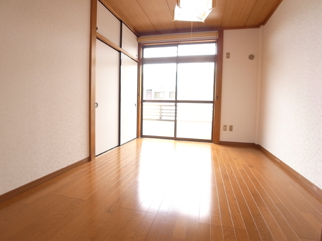 Other room space