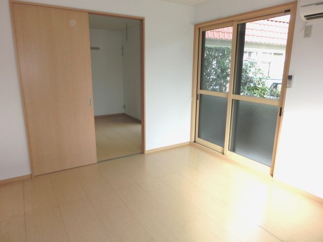 Other room space
