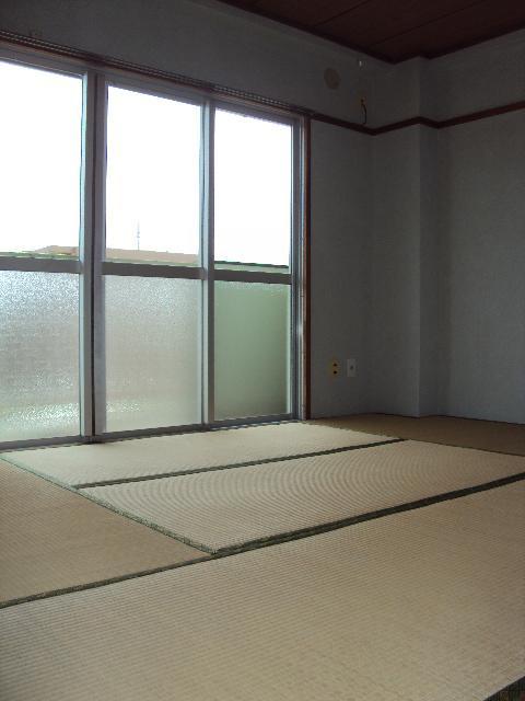 Other room space. Japanese style room