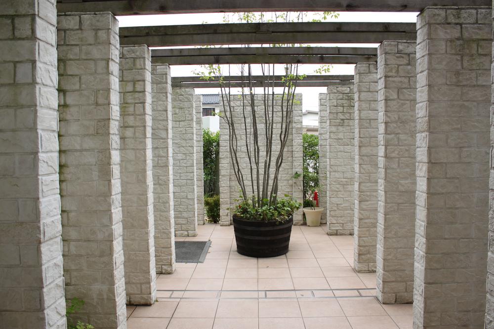 Other common areas. Ene truss Hall to the forest of acorns