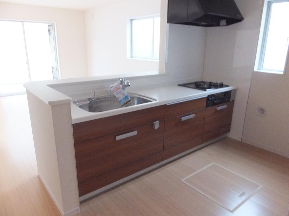 Kitchen. Local (12 May 2013) Shooting