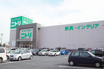 Home center. (Ltd.) Nitori Tsurugashima store (hardware store) to 983m