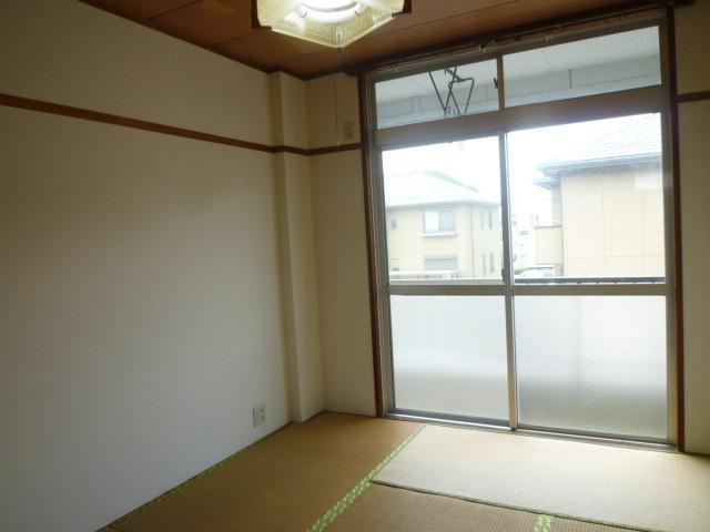 Other room space. Japanese style room