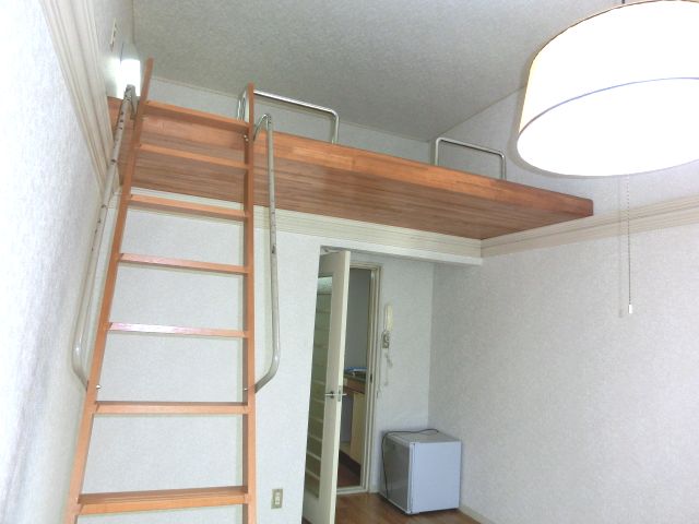 Other room space