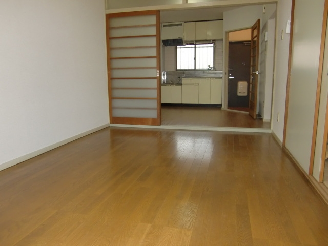 Living and room