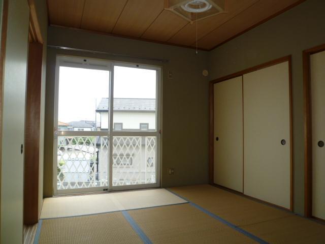 Other room space. Japanese style room