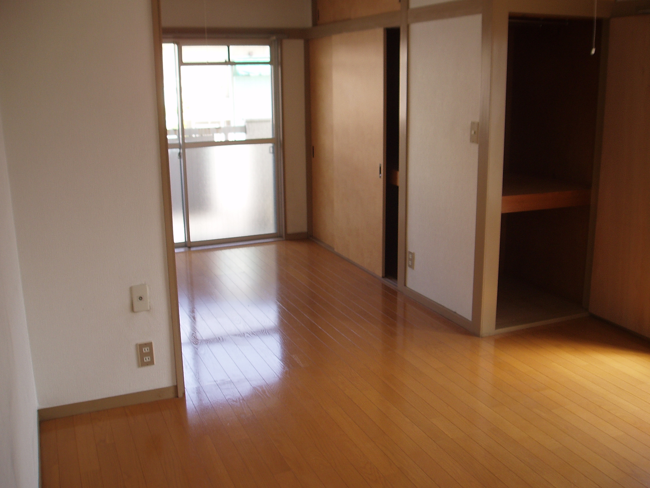 Living and room