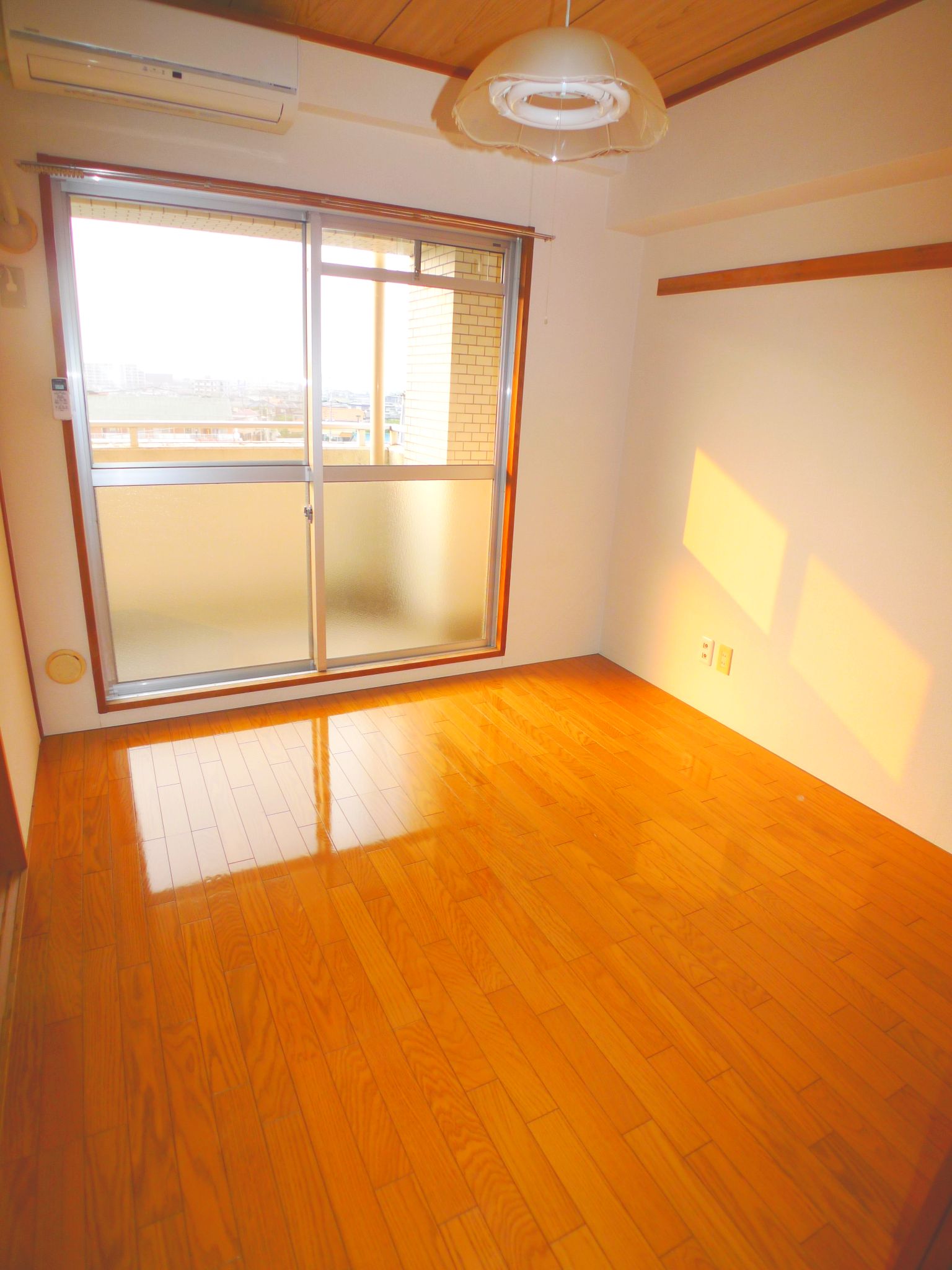 Living and room
