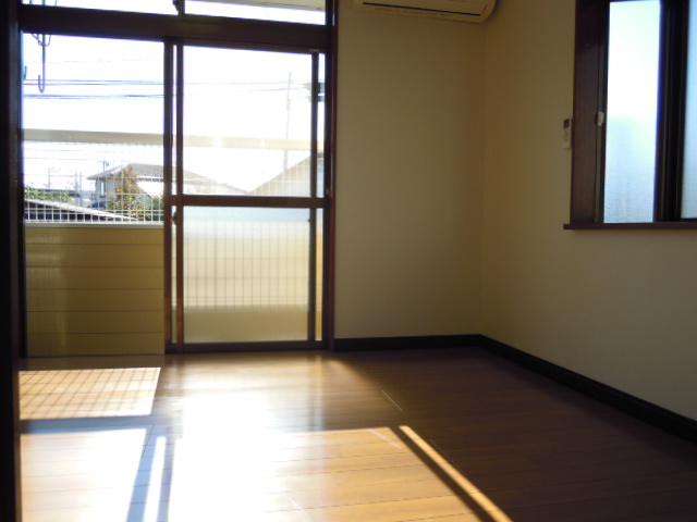 Living and room