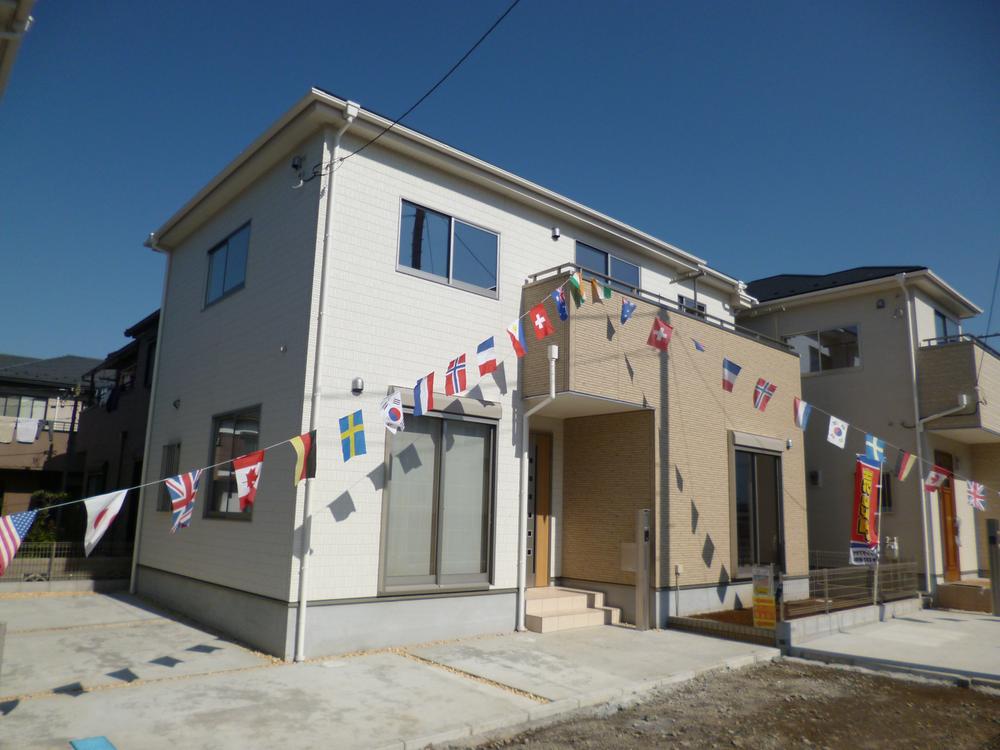 Local appearance photo. ☆ Building 2 is appearance ☆ Please check day of the goodness in your eyes.