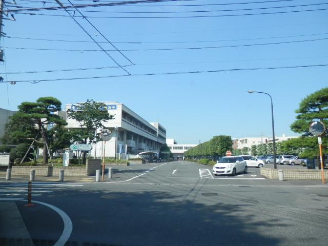 Government office. Sakado 407m to City Hall