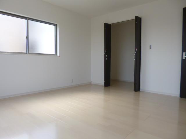 Same specifications photos (Other introspection). Example of construction.