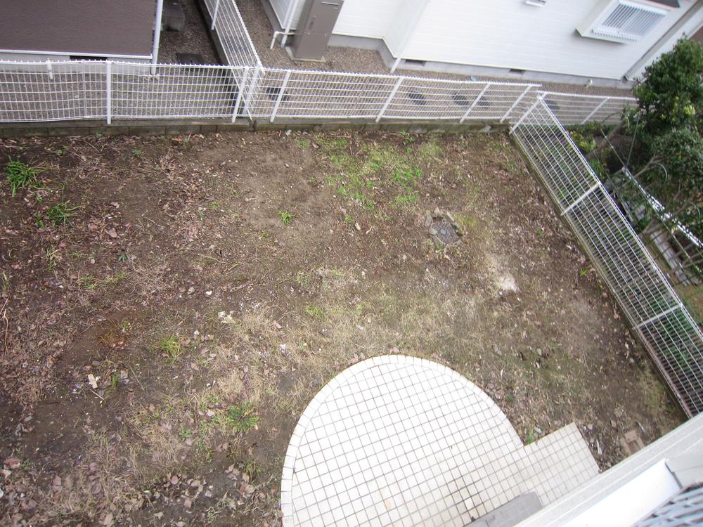 Garden. Shooting from the balcony ☆