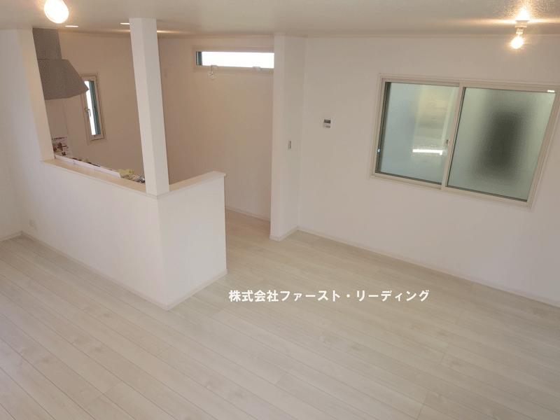 Living.  [1 Building] 19.2 Pledge LDK Resin in the window "Inpurasu" loading Sound insulation ・ Thermal insulation ・ Thermal barrier effect You can condensation reduce (December 15, 2013) Shooting