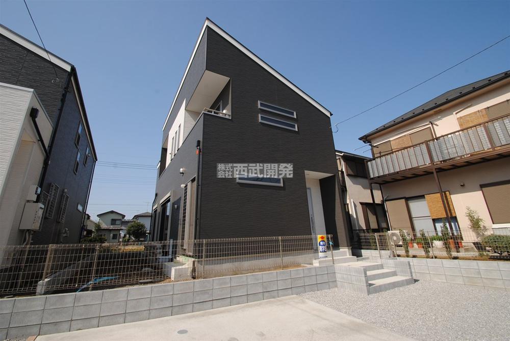 Local appearance photo. Local (March 2013) Shooting