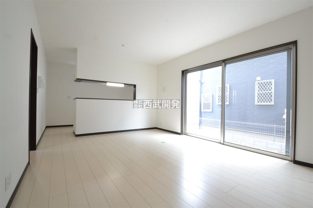 Living. Room (August 2013) Shooting