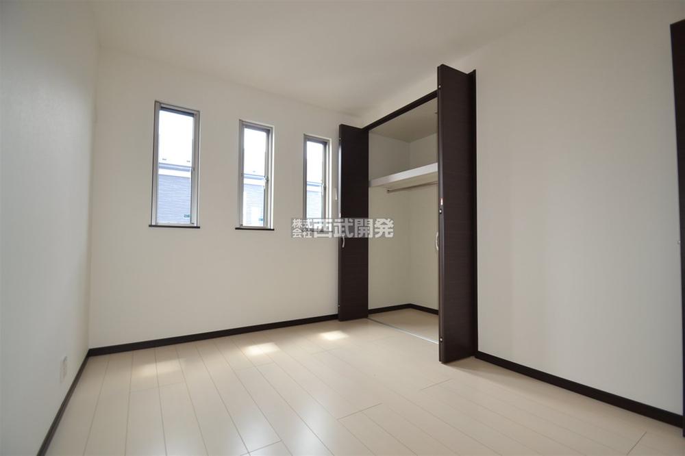 Non-living room. Room (August 2013) Shooting