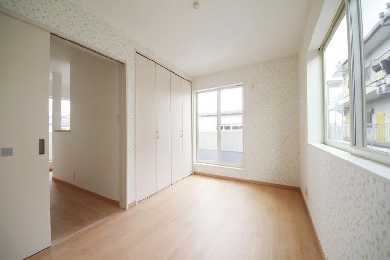 Non-living room. 2F Western-style