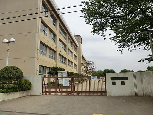 Primary school. Sayama City Sasai to elementary school 545m