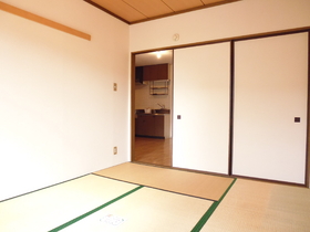 Living and room. Japanese-style room 6 quires, There is also a closet