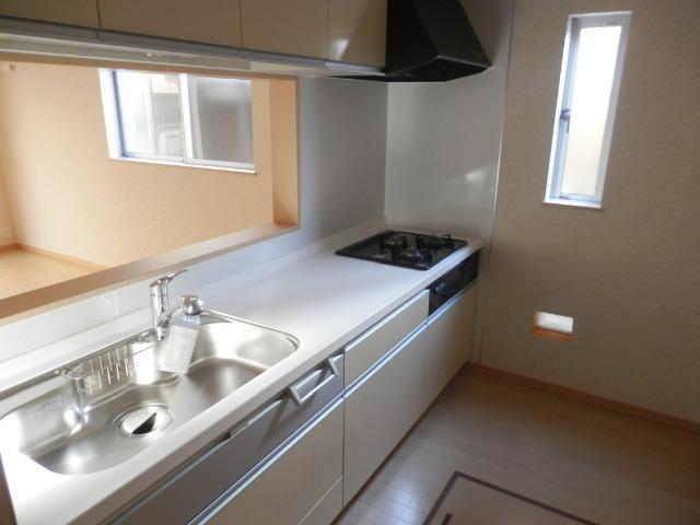 Kitchen. Indoor (September 2013) Shooting