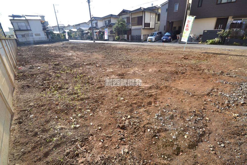 Local appearance photo. Local (11 May 2013) Shooting