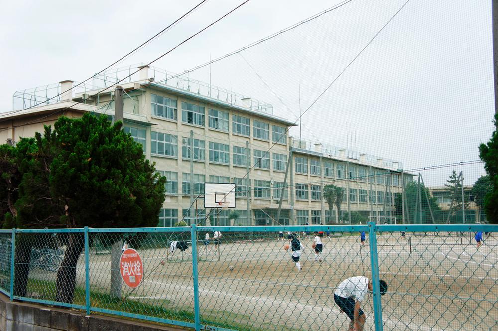 Junior high school. Sayama municipal Iruma until junior high school 1138m