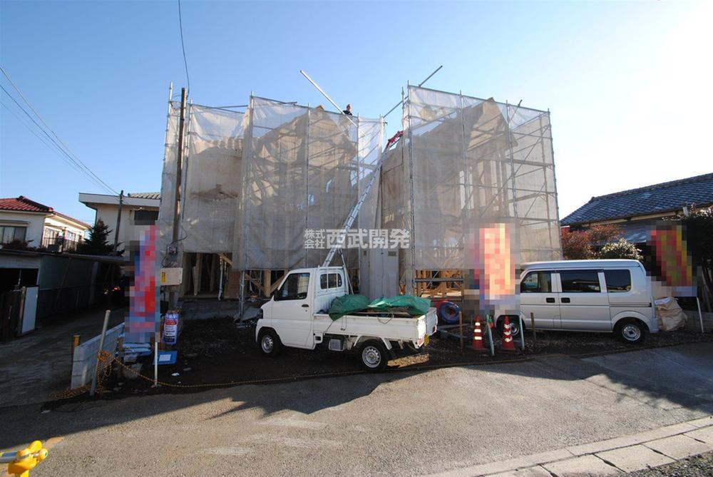 Local photos, including front road. Local whole (December 2013) Shooting