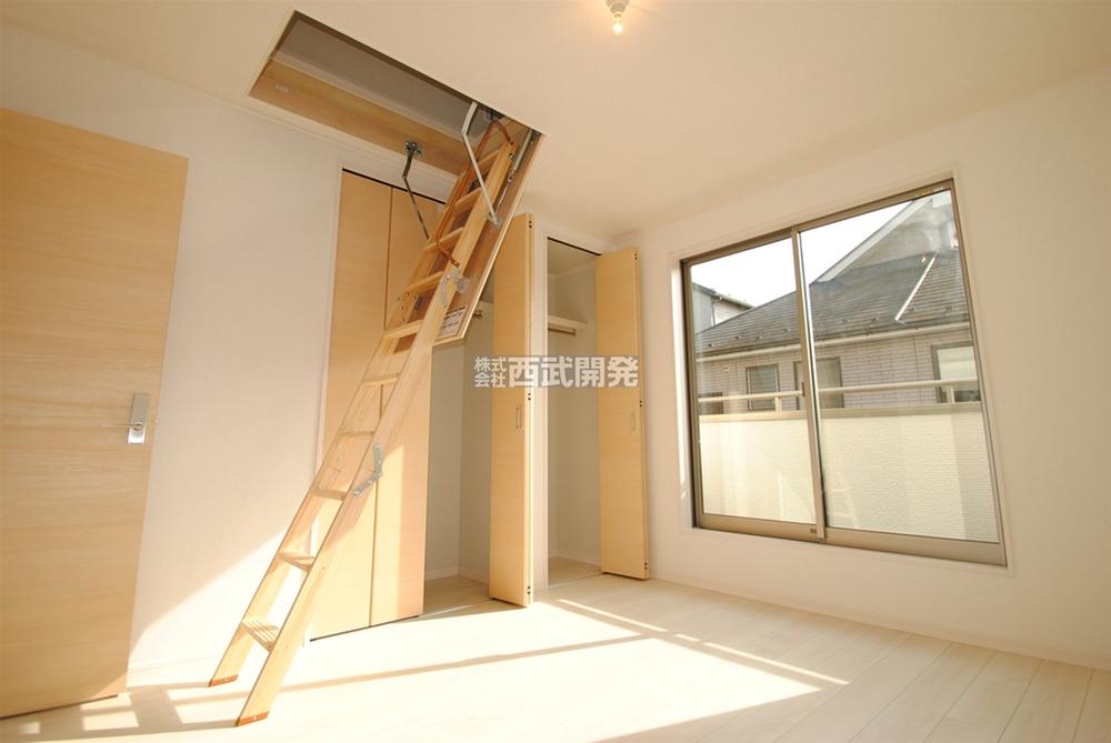 Other introspection. Indoor (11 May 2013) Shooting