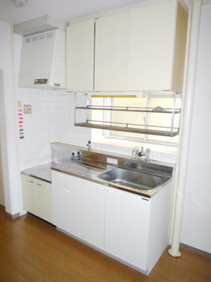 Kitchen. 2-neck can be installed