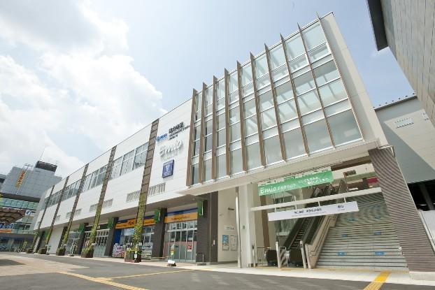 Shopping centre. Emio Sayama until the (shopping center) 609m