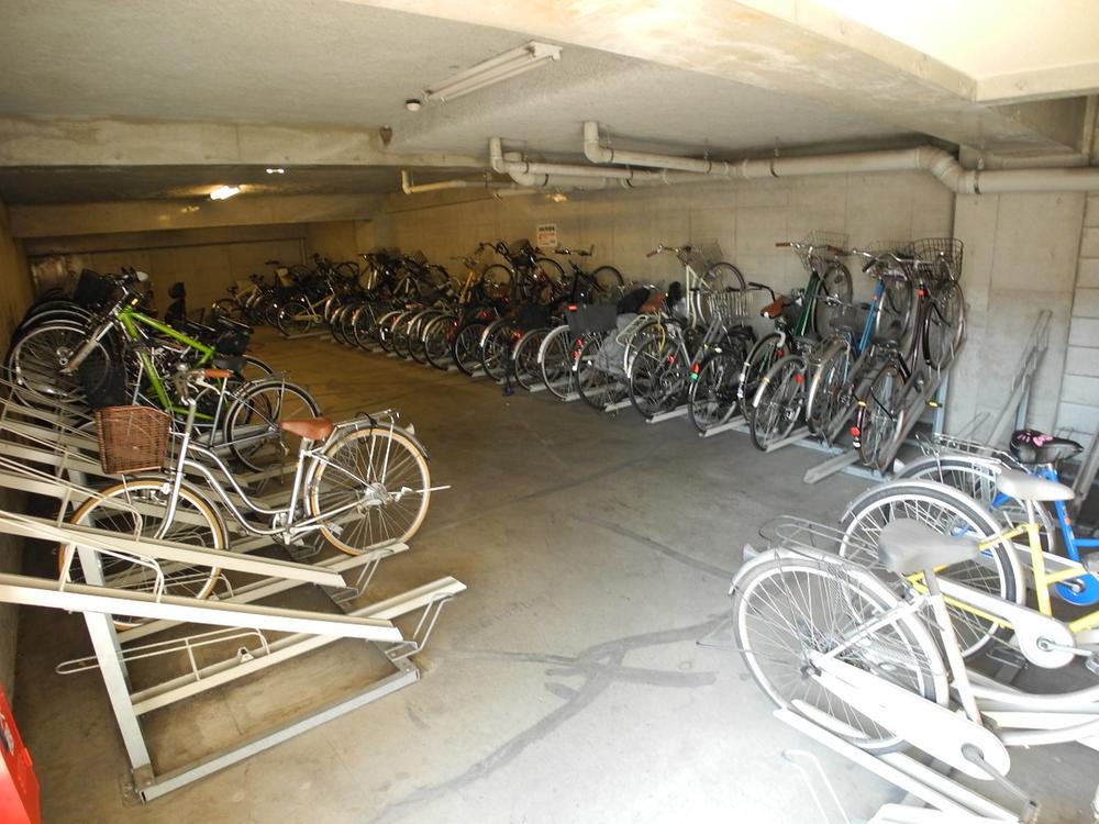Other common areas. Bicycle-parking space