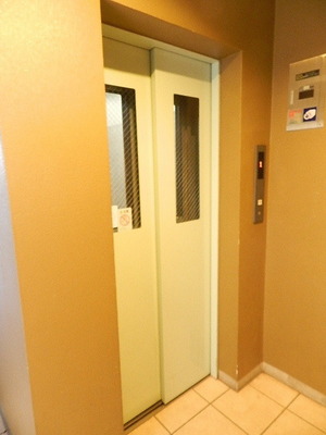 Other common areas. Elevator