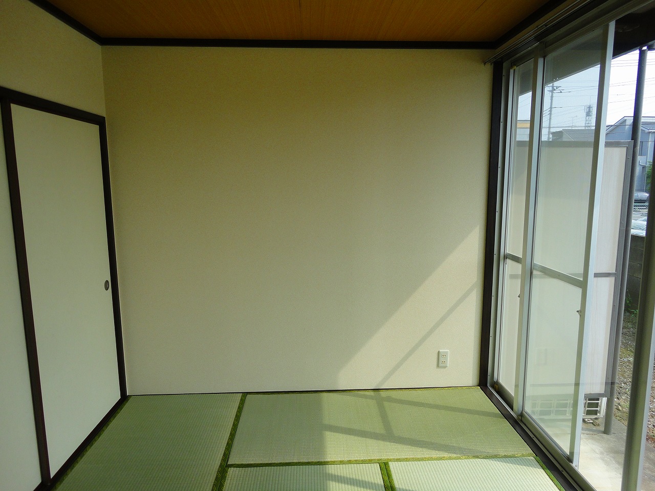 Living and room. Japanese-style room 4.5 Pledge