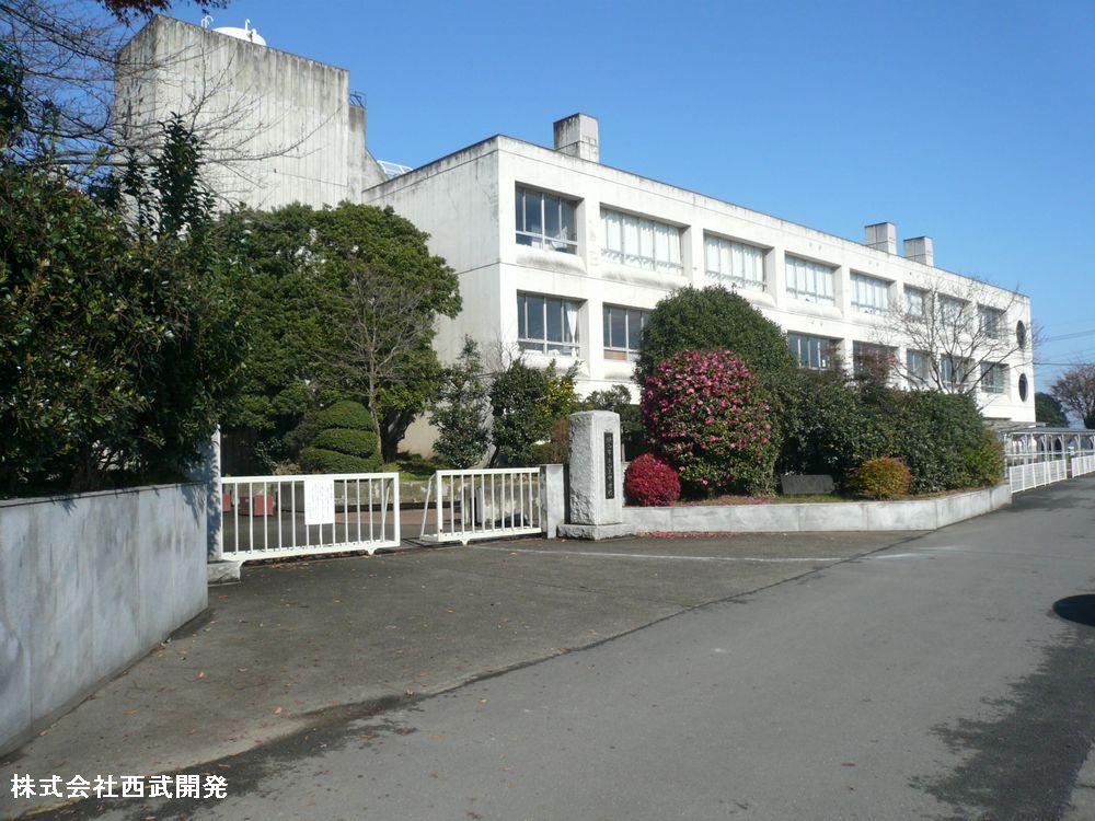 Junior high school. Sanno 1900m until junior high school