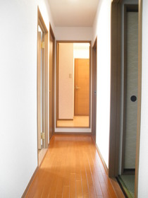 Entrance. Same property ・ This is the inverting type of room