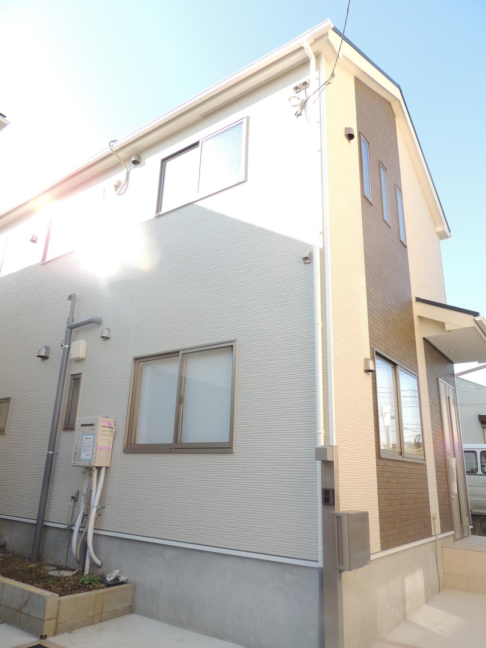 Local appearance photo. local