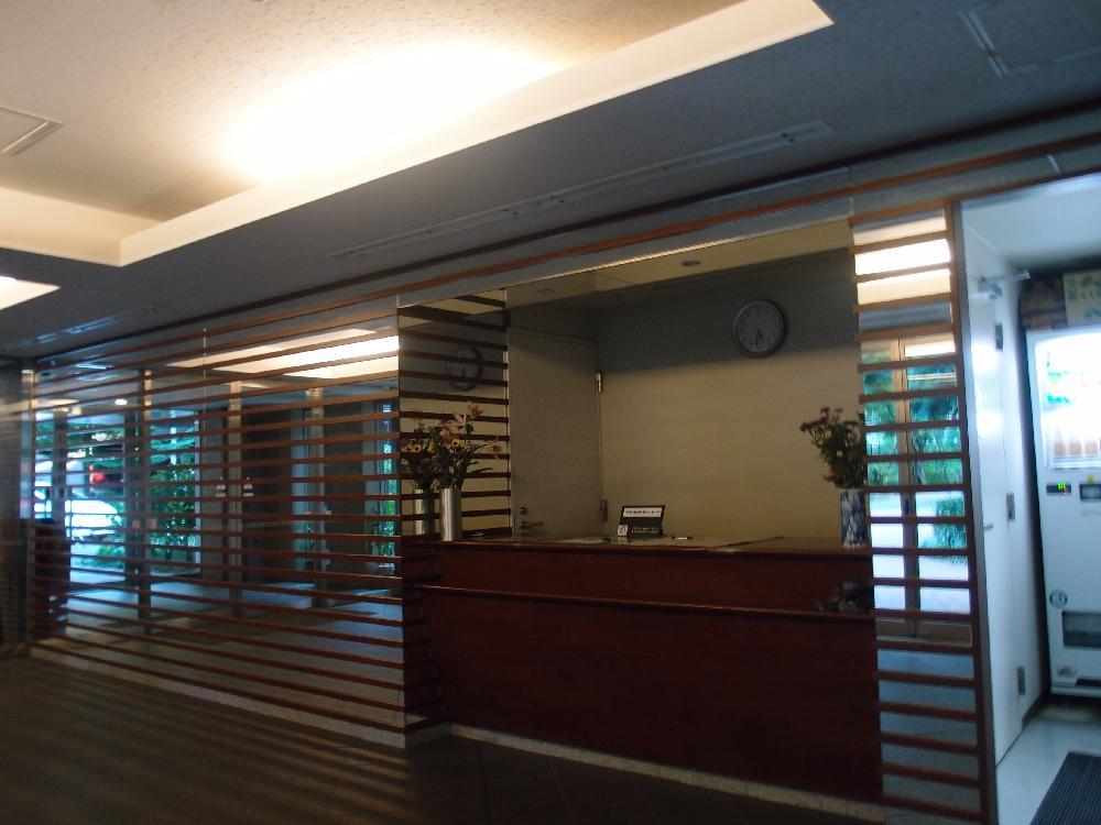 Entrance. First floor entrance next to Front part