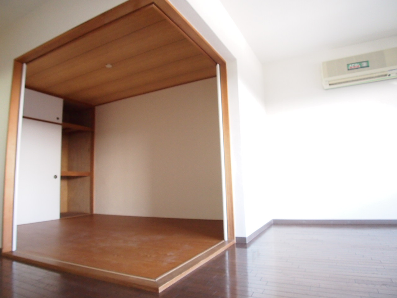 Living and room