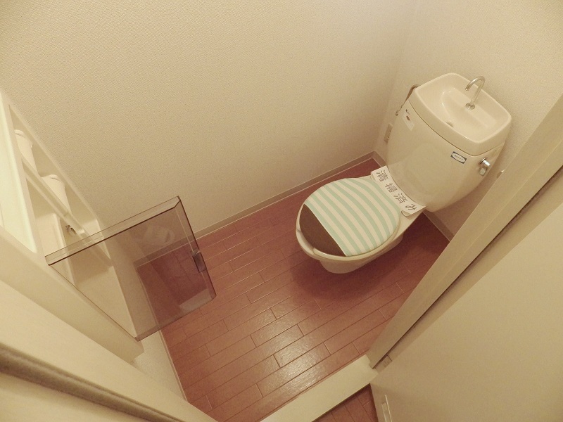 Toilet. Another Room No. reference photograph