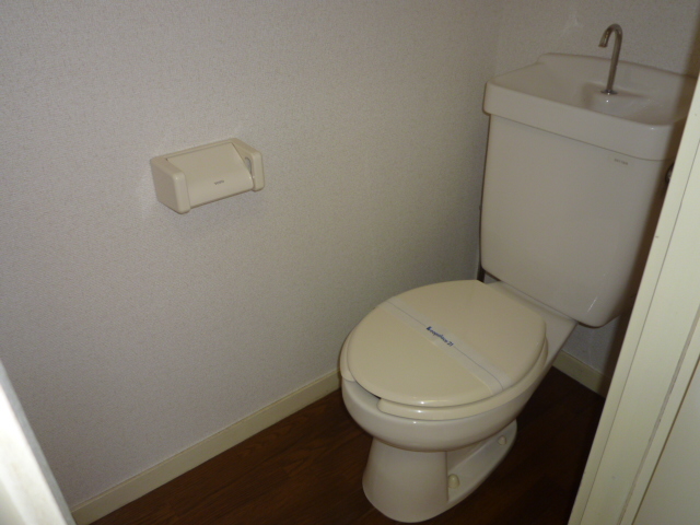 Toilet. Same property, Is another of the room.