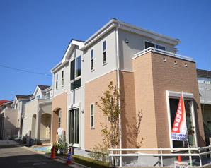  [Model house published in. Stylish Southern Europe Style] In the model house, Ingenious twist on parenting specification "entrance" and "large balcony" is also trying to check! ! (appearance. Photo 5-point model house 1 Building)