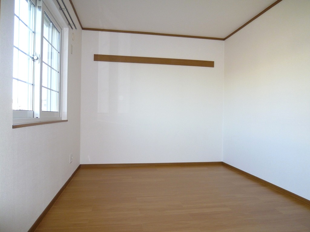 Other room space. Reference photograph