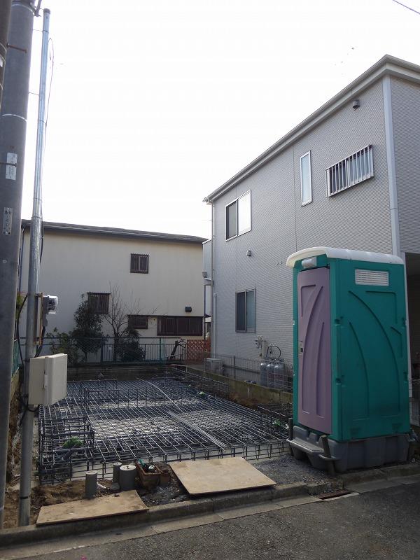 Local appearance photo. Local (12 May 2013) Shooting