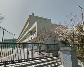 Junior high school. Shiki Municipal Shiki junior high school (junior high school) up to 1100m