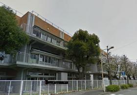 Primary school. 151m until Shiki Municipal Shiki elementary school (elementary school)